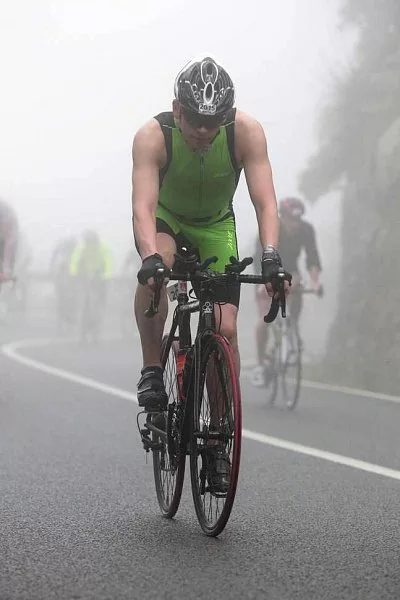 Ironman 70.3 Mallorca велоэтап в тумане